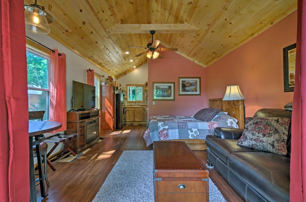 Bryson City Studio With Hot Tub - Near Nantahala! Экстерьер фото